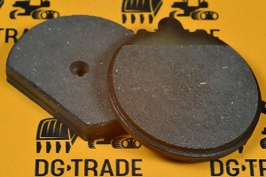 Комплект тормозных колодок (накладок) JCB 15/920103