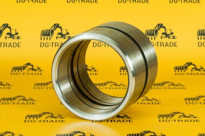 Втулка Komatsu (OEM)  707-76-80010 (2)