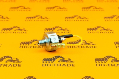 Датчик давления масла Hitachi (Original) 1824100082 (1)
