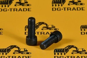 Болт крепления скобы кардана JCB 826/00892